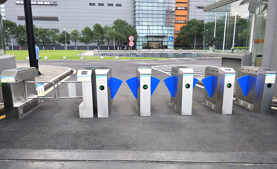 企業(yè)出入口閘機(jī)